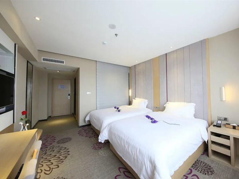 Lavande Hotel Fuhuadao Branch Чжуншань Экстерьер фото