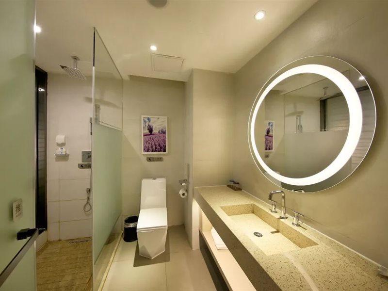 Lavande Hotel Fuhuadao Branch Чжуншань Экстерьер фото